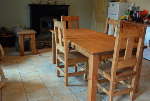 Rough Sawn Table and Chairs