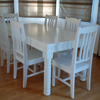 Kristina Table and Chairs