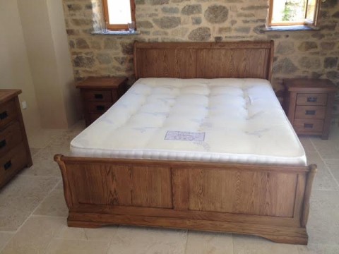 Verseilles Oak Sleigh bed