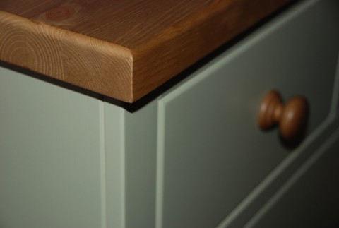 Solid Pine chest in Olive