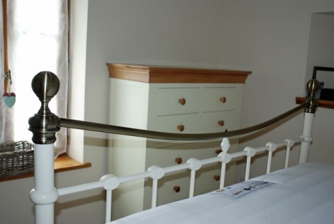 Elizabeth Metal bed