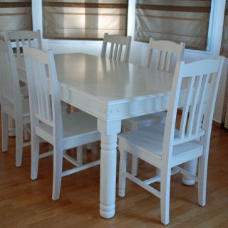 Kristina Table and Chairs
