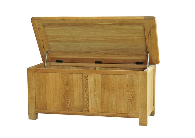Blanket box open